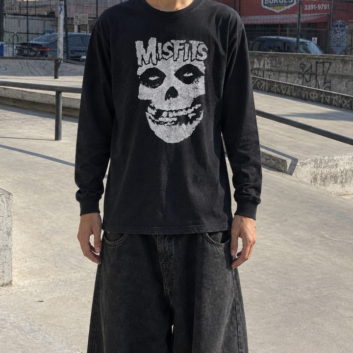 Longsleeve Midnight Phantom preta, tryon