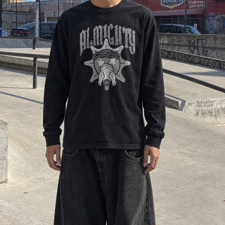 Longsleeve Crowned Rebel preta, tryon