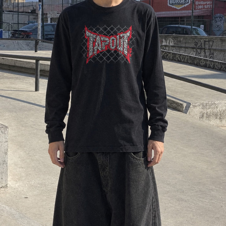 Longsleeve Scarlet Wire preta, tryon